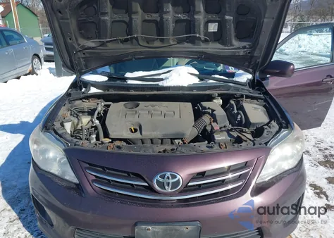 2013 Toyota Corolla Le Special Edition z USA, uszkodzony, nr VIN 2T1BU4EE5DC098589